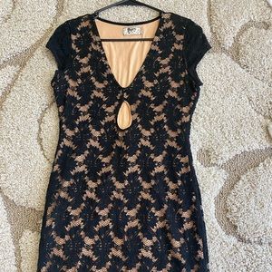 Nightcap size 4 dress